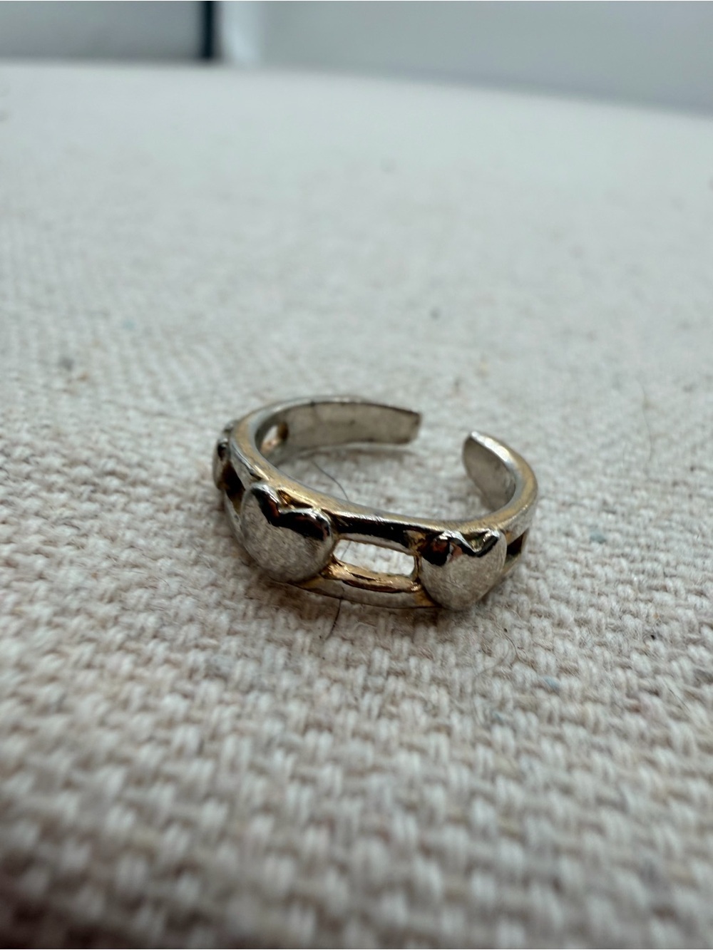 Silver heart toe ring - Picture 2 of 4